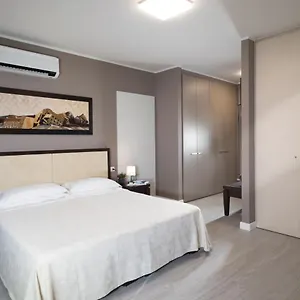 Quadra Key Easy In Aparthotel Florenz