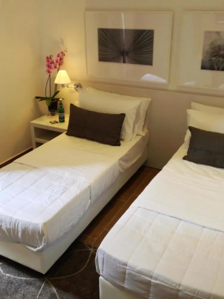 Rest Guesthouse Roma Italia
